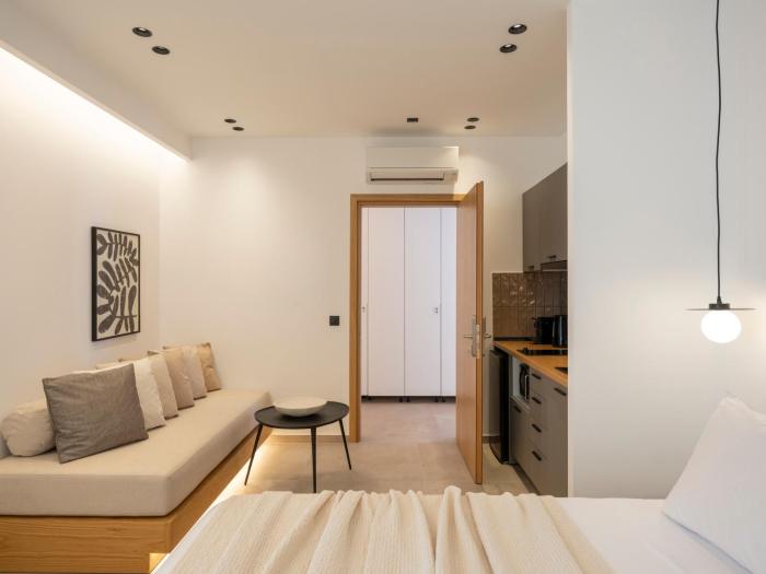 anemelia way of living