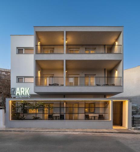 Ark Urban Living,,3 star