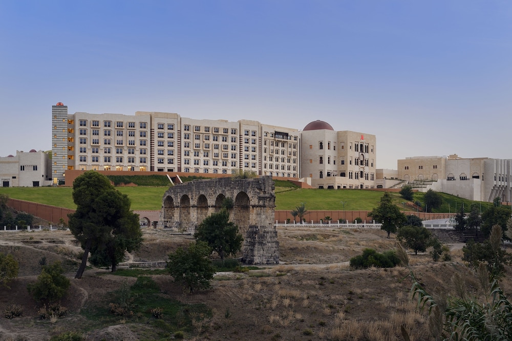 constantine marriott hotel