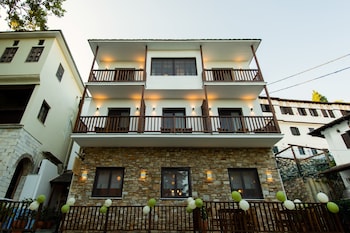 balcon makrinitsa