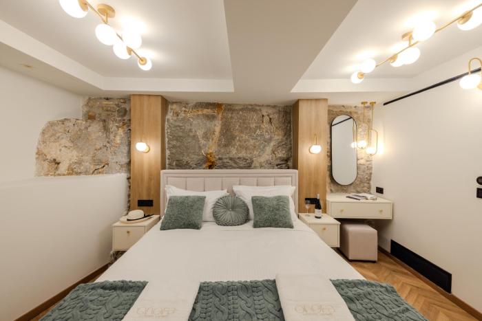 onora suites nafplio