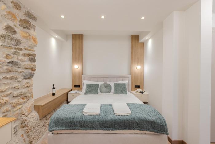 onora suites nafplio