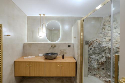 onora suites nafplio