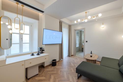 onora suites nafplio