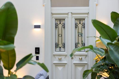 onora suites nafplio
