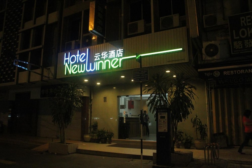 hotel new winner