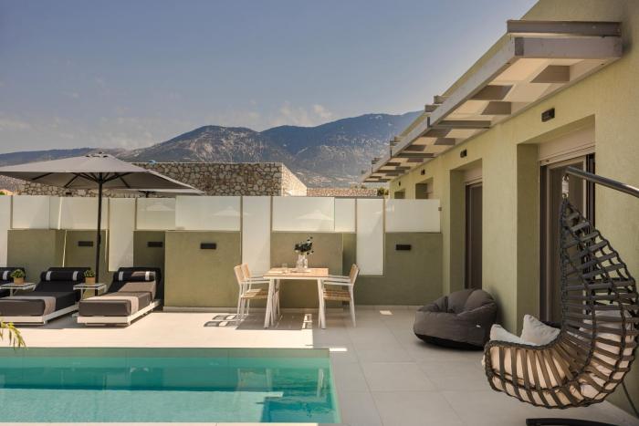 ionian treasure suites