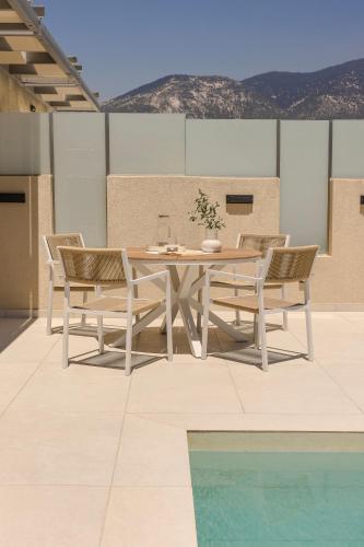 ionian treasure suites