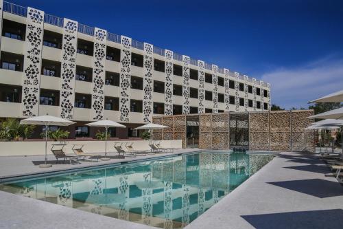 Hotel Restaurant San Lucianu,,3 star