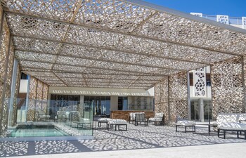 hotel restaurant san lucianu