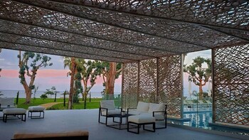 hotel restaurant san lucianu