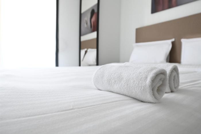 icon urban living trikala