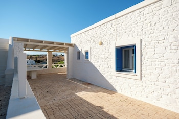 paros