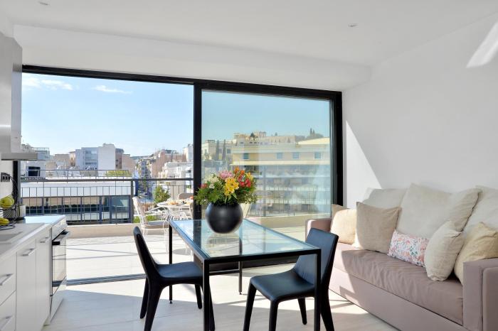 the apartment by athenaeum hotels