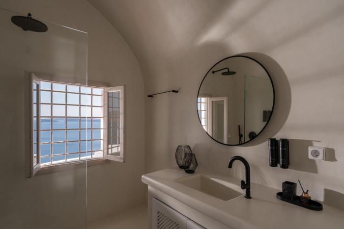 you and me suites oia