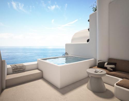you and me suites oia