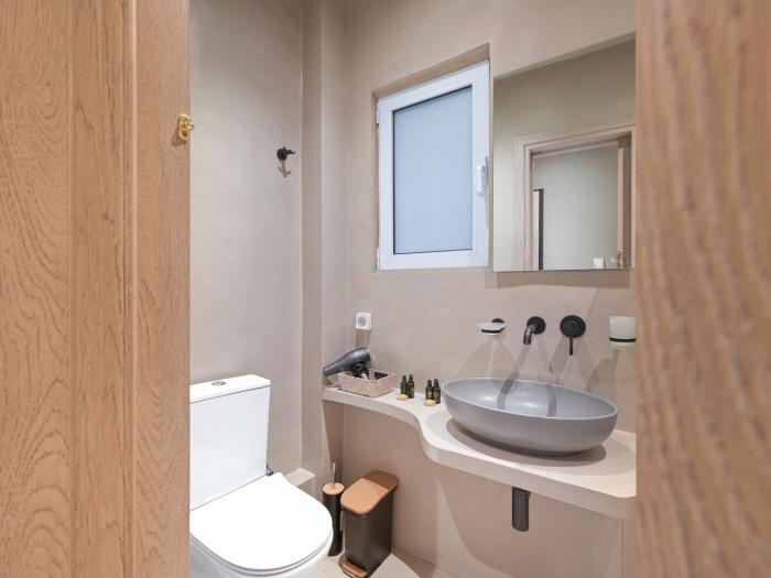 karitsi suites