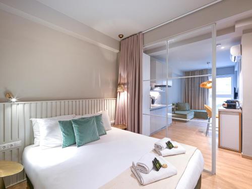 Karitsi Suites,,3 star
