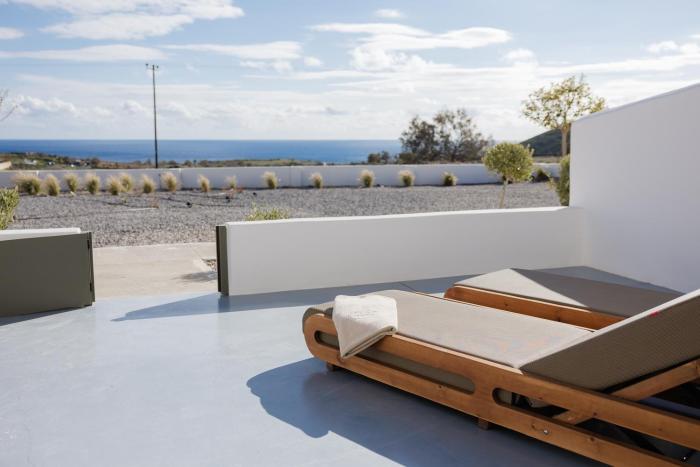 acro caldo suites