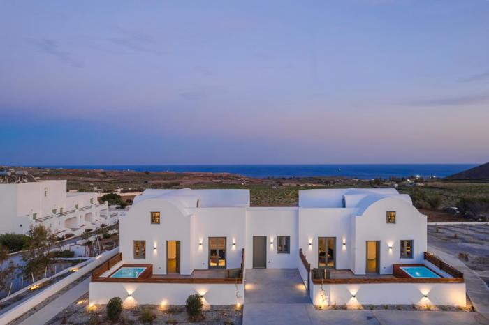 acro caldo suites