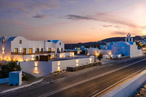 acro caldo suites