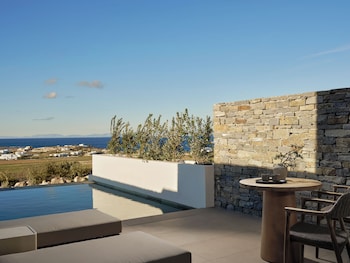 paros