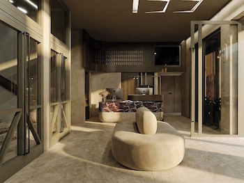 nesean plaza hotel