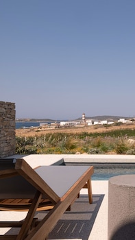 Ovea Paros,,5 star