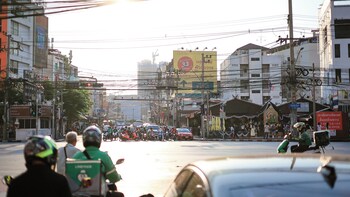b2 huai khwang boutique and budget hotel