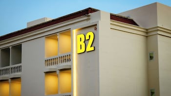 b2 huai khwang boutique and budget hotel