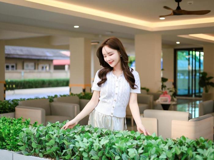 b2 huai khwang boutique and budget hotel
