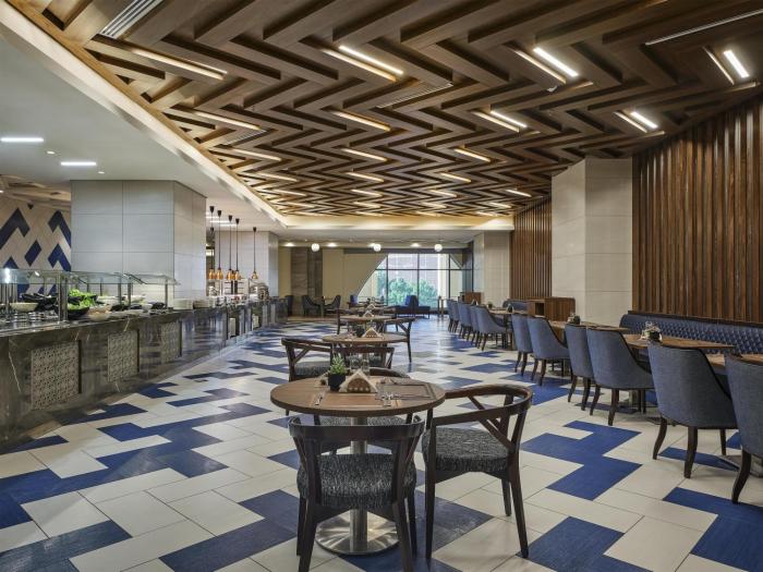 doubletree by hilton makkah aziziyah