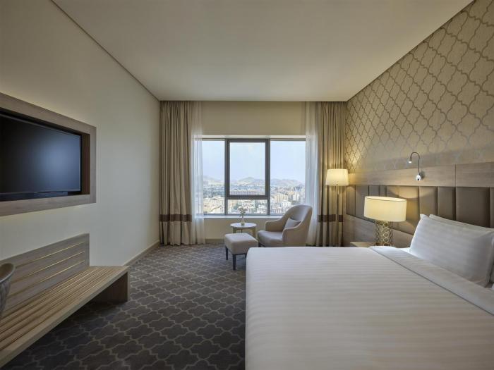 doubletree by hilton makkah aziziyah