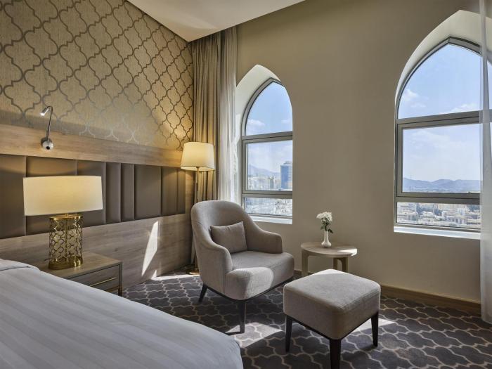 doubletree by hilton makkah aziziyah