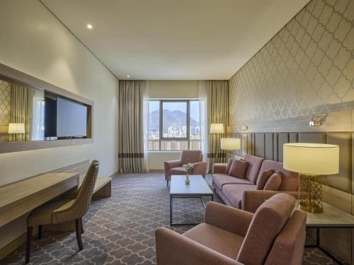 doubletree by hilton makkah aziziyah