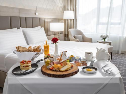 doubletree by hilton makkah aziziyah