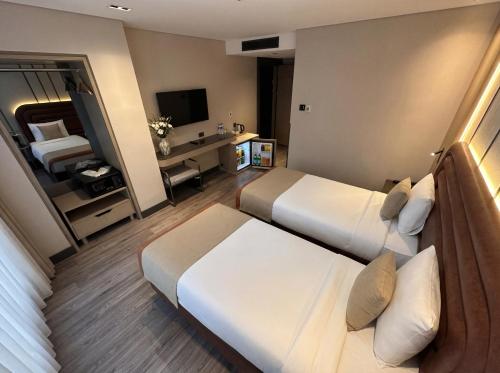 edition old city hotel