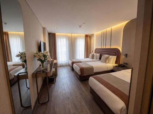 edition old city hotel