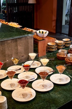 grand signature by m village hoi an resort