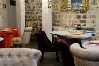 hotel le pavillon
