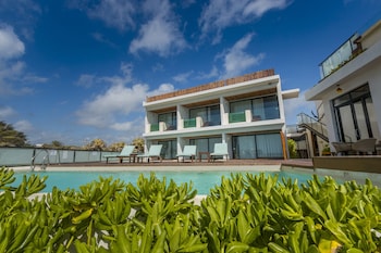 o tulum riviera maya condo hotel