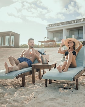 o tulum riviera maya condo hotel