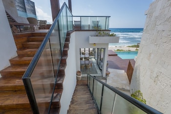 o tulum riviera maya condo hotel
