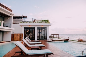 o tulum riviera maya condo hotel