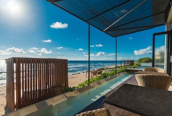 o tulum riviera maya condo hotel