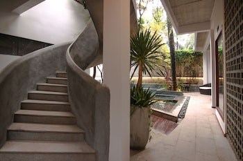 denalee villa