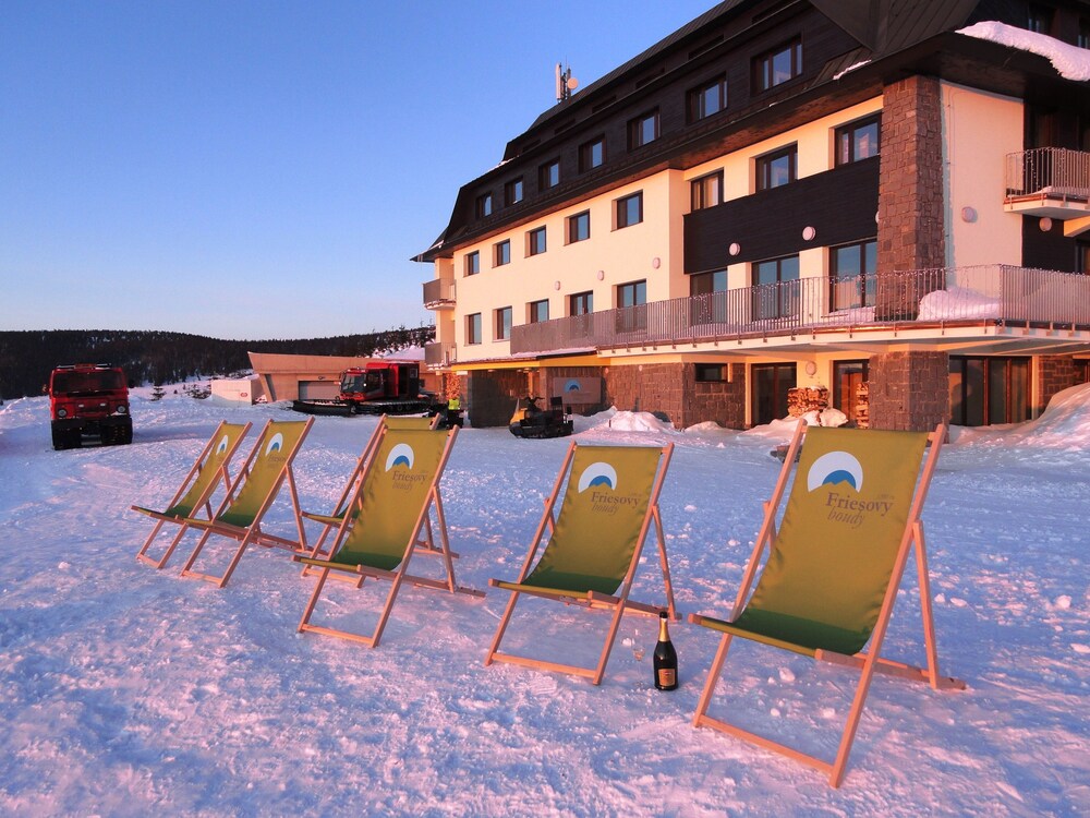 horsky hotel friesovy boudy