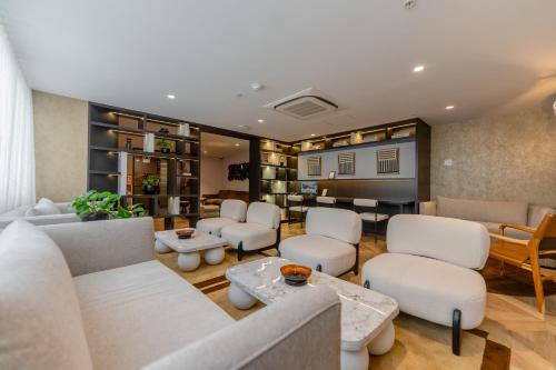 Limade Miraflores,,3 star