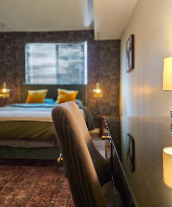 forty first place boutique hostel