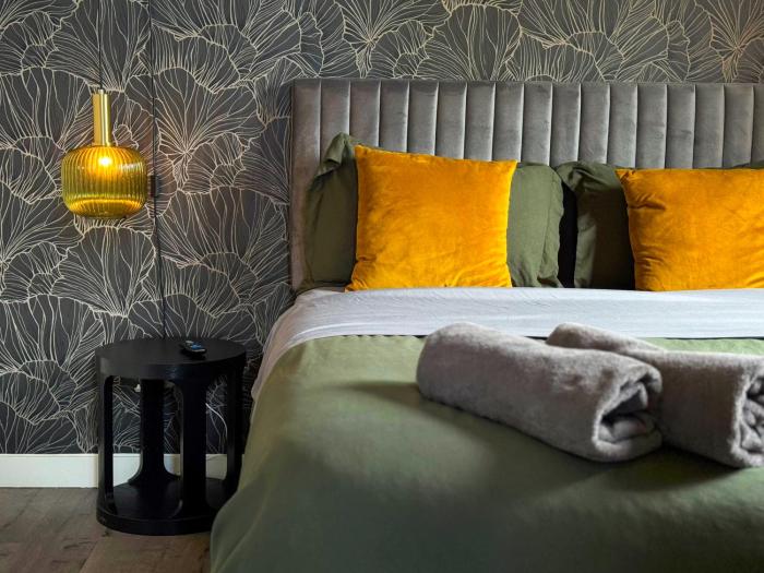 forty first place boutique hostel